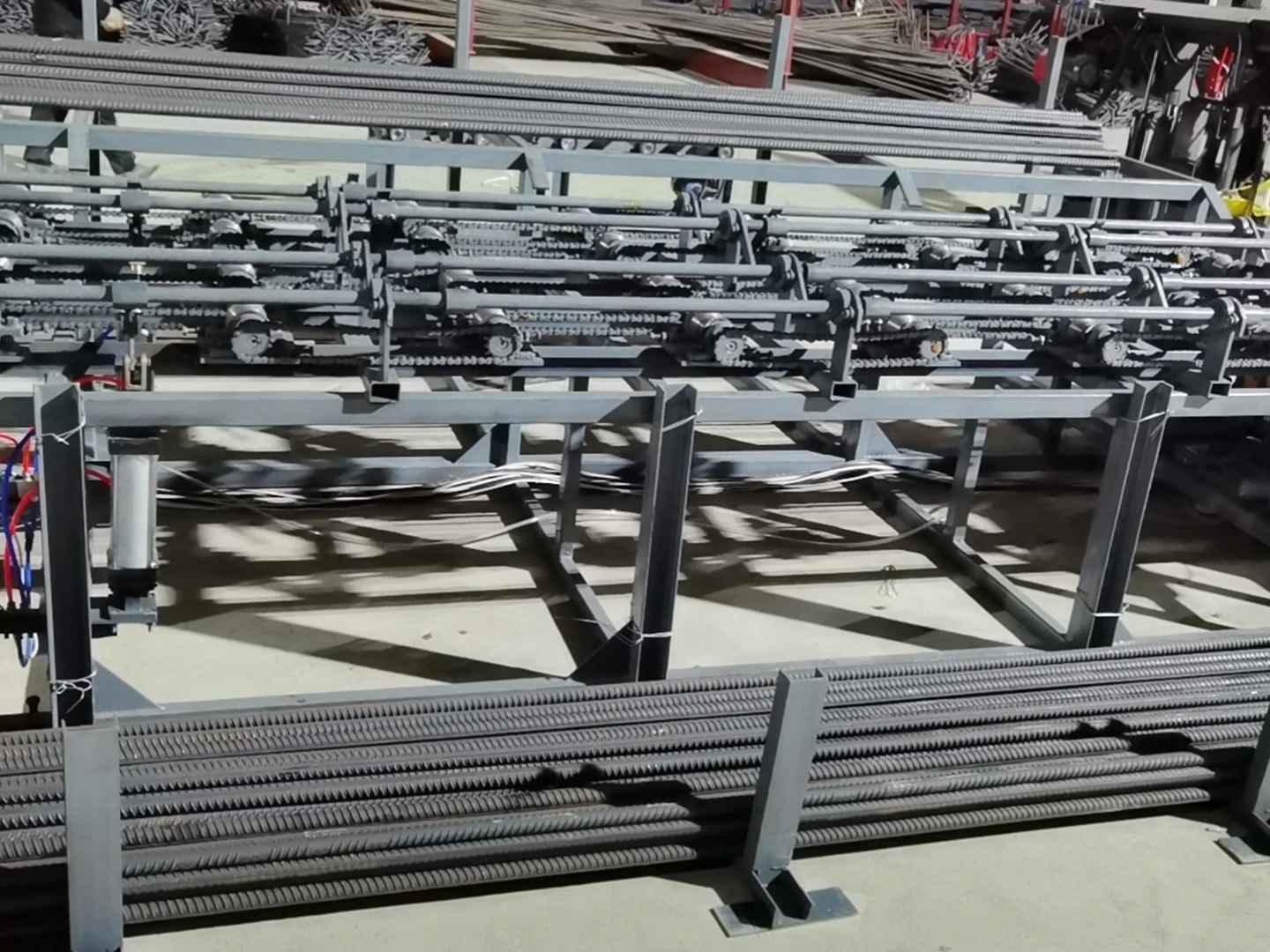 钢筋锯床-锯切套丝生产线